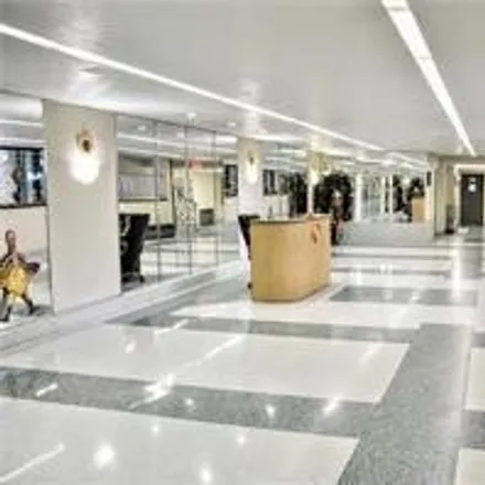 Image 5 - 3080 Voorhies Avenue, New York, NY 11235, USA - Condo for sale