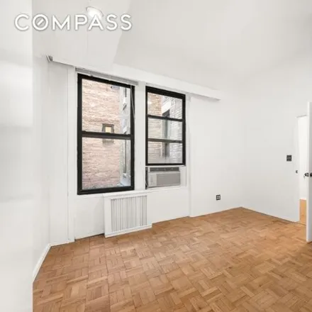 Image 7 - 860 West End Avenue, New York, NY 10025, USA - House for rent