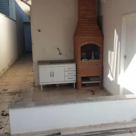 Buy this 3 bed house on Rua Jorge Luiz Fulgêncio de Oliveira in Paulínia - SP, 13145-282