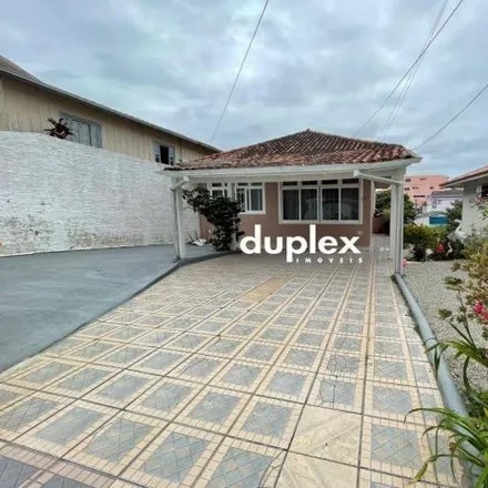 Buy this 5 bed house on Rua José Donatílio da Luz in Jardim Atlântico, Florianópolis - SC