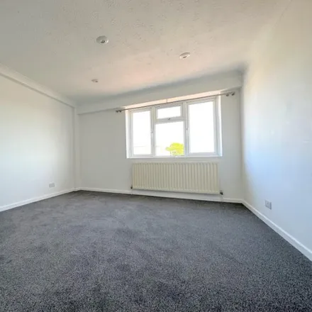 Image 5 - Inspire Craft, Hill Rise, Luton, LU3 3ED, United Kingdom - Apartment for rent