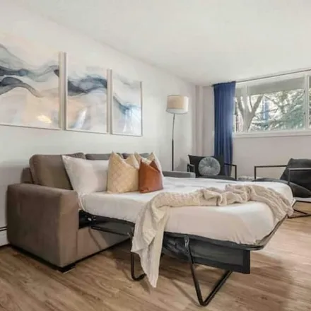 Image 4 - Calgary, AB T2S 0E6, Canada - Apartment for rent