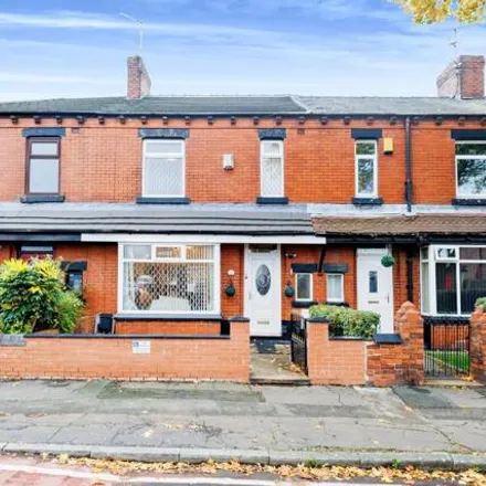 Buy this 3 bed townhouse on Northfield Avenue in Manchester, M40 3RD