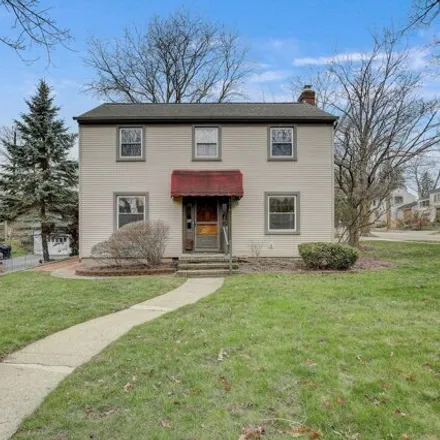 Buy this 4 bed house on 564 Linda Vista Street in Ann Arbor, MI 48103