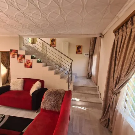 Rent this 5 bed apartment on Road 2L in Govan Mbeki Ward 5, Secunda