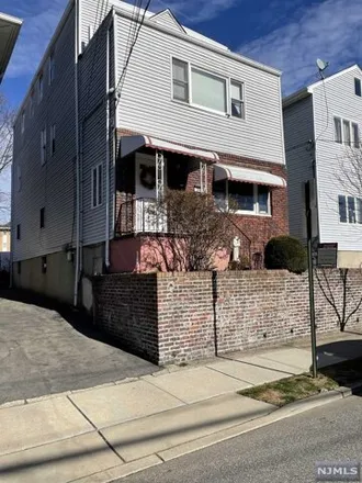 Rent this 1 bed house on 263 Grove Street in East Rutherford, Bergen County