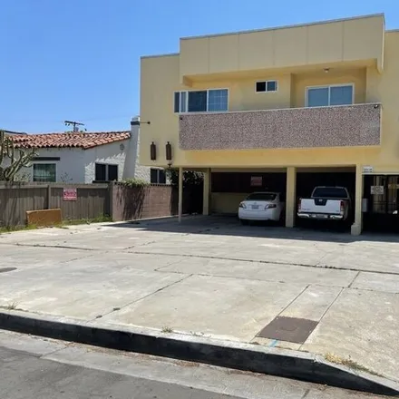 Image 1 - 6138 Cashio Street, Los Angeles, CA 90035, USA - Apartment for rent