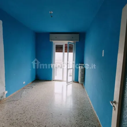 Image 5 - Via Gorizia, 28100 Novara NO, Italy - Apartment for rent