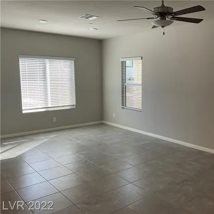 Image 2 - Marsala Way, Henderson, NV 89052, USA - Townhouse for rent