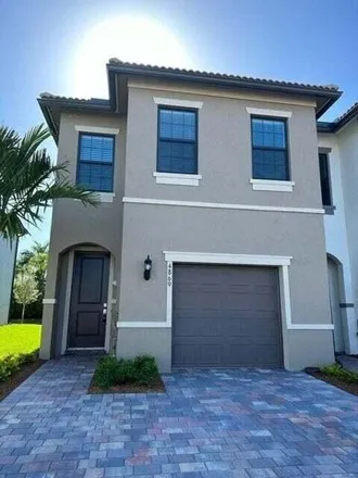 Rent this 3 bed townhouse on Chantilly Road in Palm Beach County, FL 33467