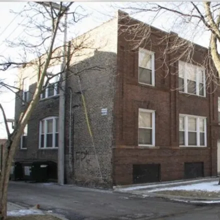 Buy this studio house on 1401-1409 East 69th Place in Chicago, IL 60637