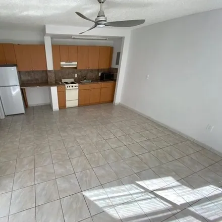 Image 7 - 7909 East Drive, North Bay Village, Miami-Dade County, FL 33141, USA - Apartment for rent