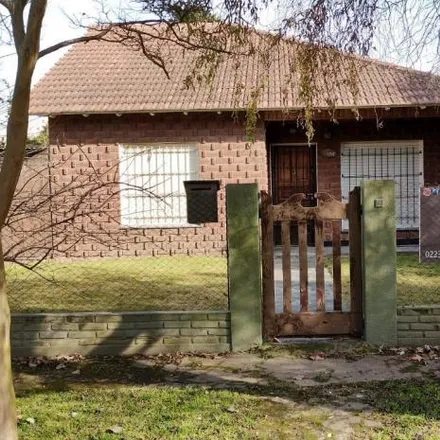 Buy this 2 bed house on Belisario Roldán 2298 in Zacagnini, 7606 Mar del Plata