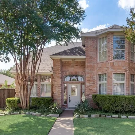 Buy this 4 bed house on 6901 Wesson Drive in Plano, TX 75023