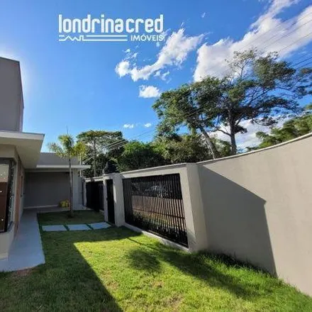 Buy this 3 bed house on Rua Benvenutro Petrin in Antares, Londrina - PR