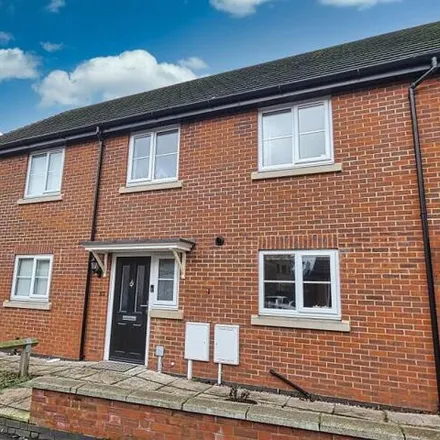 Buy this 3 bed townhouse on Harborough Way in Rushden, NN10 0LD