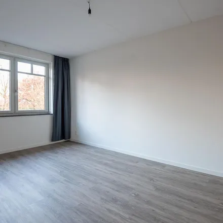 Rent this 4 bed apartment on Stiefel 10 in 4142 RP Leerdam, Netherlands