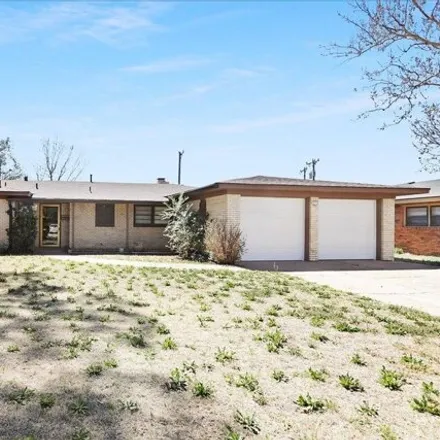 Image 2 - 4057 49th Street, Lubbock, TX 79413, USA - House for sale