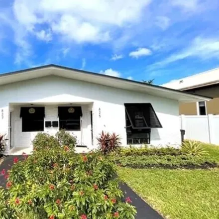 Buy this 6 bed house on 859 Southwest 14th Street in Fort Lauderdale, FL 33315