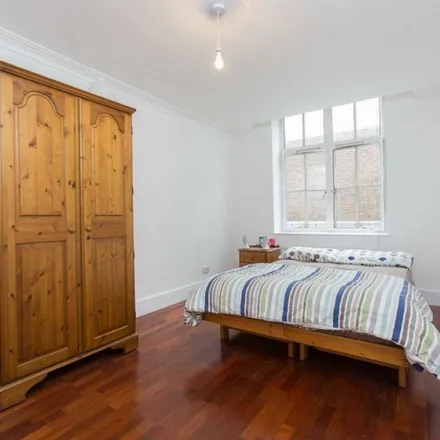 Image 3 - 13-16 Russell Square, London, WC1B 5ER, United Kingdom - Apartment for rent