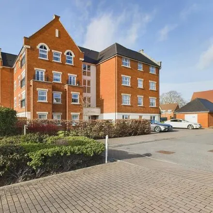 Buy this 2 bed apartment on unnamed road in Wickhurst Green, RH12 1UP
