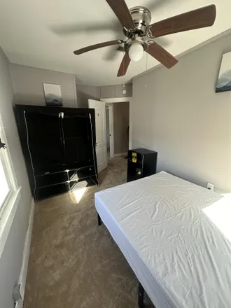 Rent this 1 bed room on Nashville-Davidson