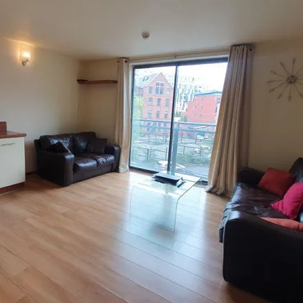 Rent this 2 bed apartment on City Point II in Bloom Street, Salford