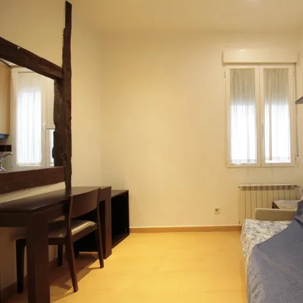 Rent this 1 bed apartment on Calle Imperial in 5, 28012 Madrid