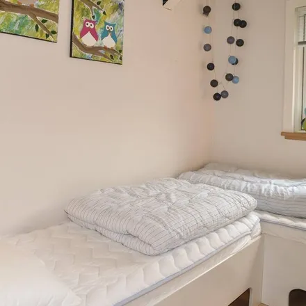 Rent this 3 bed house on University College Syddanmark in Campus Esbjerg, Degnevej