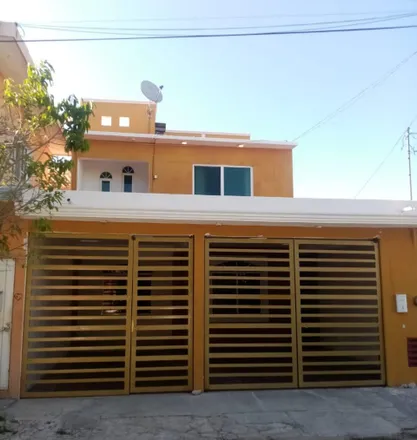 Buy this 5 bed house on Calle Yaxcopoil in 77507 Cancún, ROO