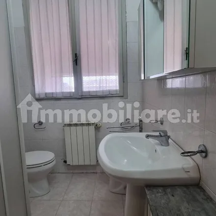 Image 3 - Vacchelli Piante, Piazza Risorgimento 21, 26100 Cremona CR, Italy - Apartment for rent
