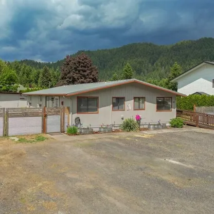 Buy this 4 bed house on 171 Dogwood Street in Carson, Skamania County