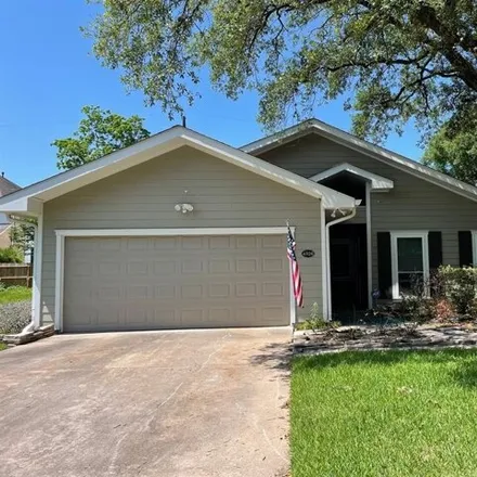 Rent this 3 bed house on 4354 Wendell Street in Bellaire, TX 77401