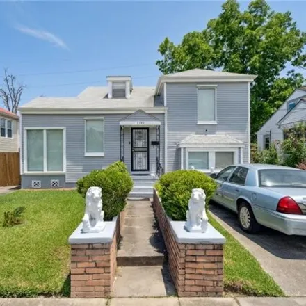 Buy this 4 bed house on 4751 Eastern Street in New Orleans, LA 70122