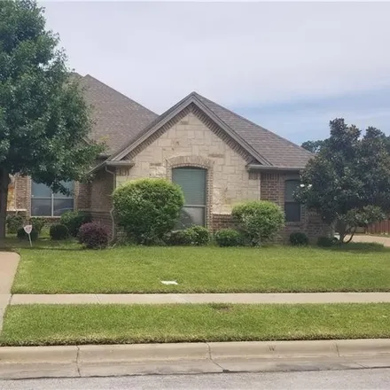 Rent this 4 bed house on 3803 Denise Court in Arlington, TX 76001