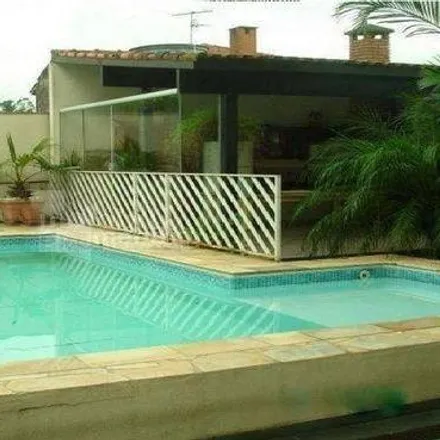 Buy this 4 bed house on Rua Oswaldo Bellintani in Centro Histórico, Embu das Artes - SP