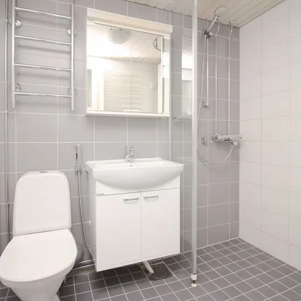 Rent this 2 bed apartment on Kauppakartanonkuja 3 in 00930 Helsinki, Finland