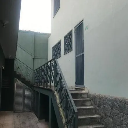 Rent this 2 bed house on Rua Macaúba in Paraíso, Santo André - SP