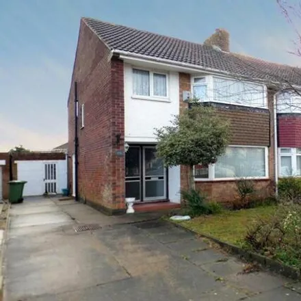 Buy this 3 bed duplex on Bentinck Road in Stockton-on-Tees, TS19 7PY