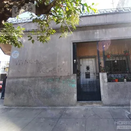 Image 2 - Escuela Primaria Común 03 Primera Junta, Avenida Rivadavia 4817, Caballito, 1424 Buenos Aires, Argentina - House for sale