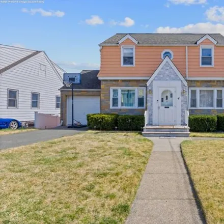 Buy this 3 bed house on 6 Hoover Street in North Arlington, NJ 07031
