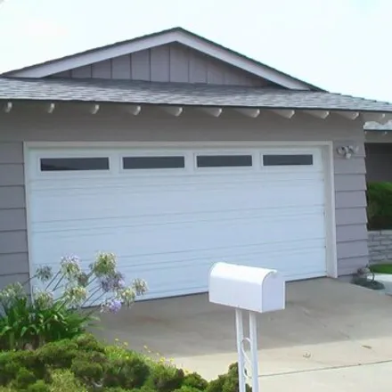Image 2 - 5531 Ladybird Lane, San Diego, CA 92037, USA - House for rent