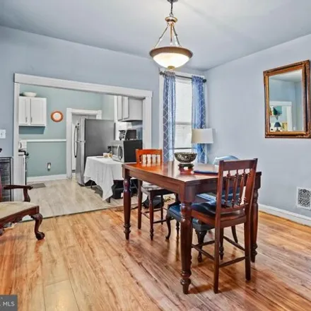 Image 6 - 310 South Augusta Avenue, Baltimore, MD 21229, USA - House for sale