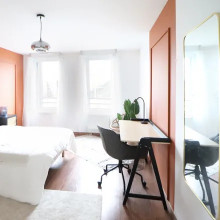 Rent this 1 bed apartment on 445 Avenue du Président Hoover in 59000 Lille, France