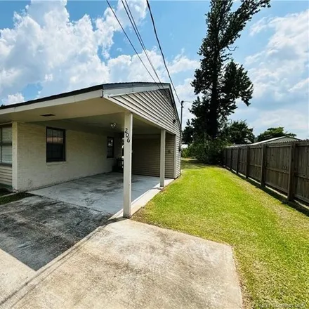 Image 6 - 206 Louisiana Ave, Sulphur, Louisiana, 70663 - House for sale