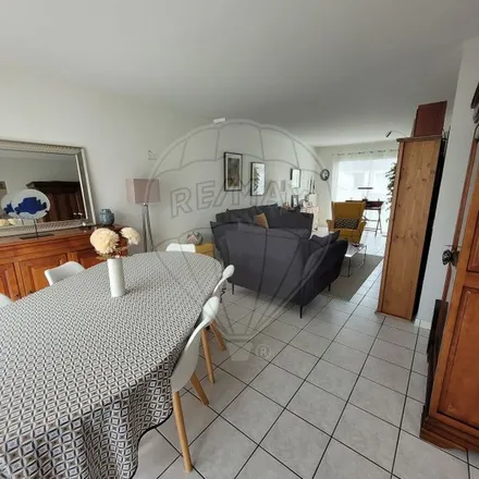 Rent this 5 bed apartment on 36 Rue de Bellevue in 44880 Sautron, France