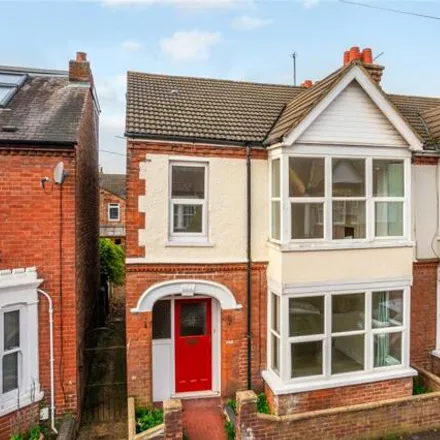 Buy this 3 bed duplex on 142 George Street in Bedford, MK40 3SJ