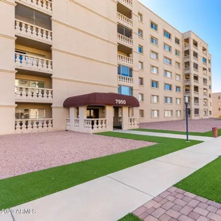 Image 3 - 7950 East Camelback Road, Scottsdale, AZ 85251, USA - Apartment for rent