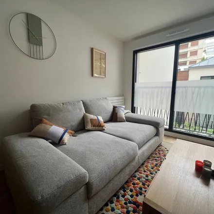 Rent this 2 bed apartment on 77 Rue Rouget de Lisle in 92150 Suresnes, France