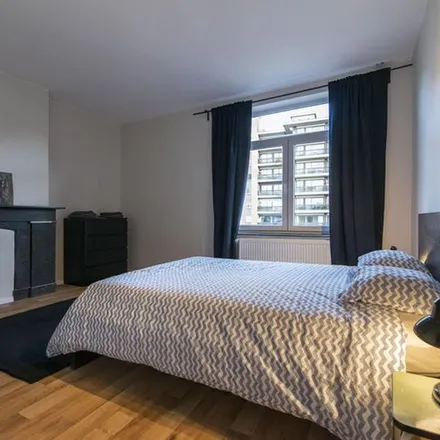 Rent this 4 bed apartment on Quai de Gaulle 9 in 4020 Grivegnée, Belgium